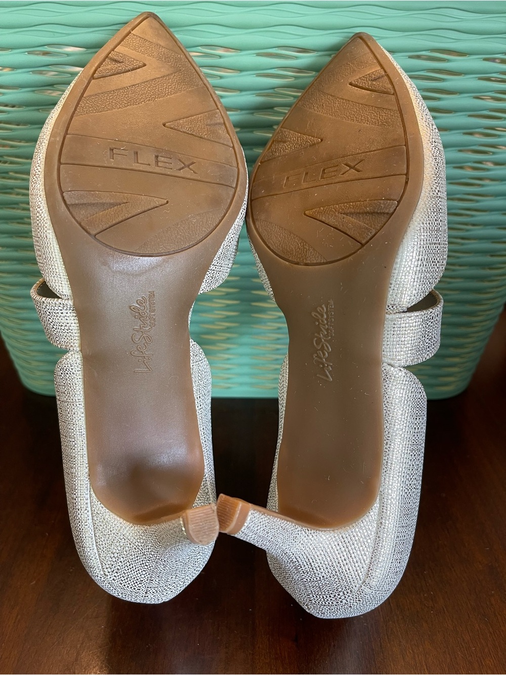 LifeStride Suki Pump - Picture 9 of 9